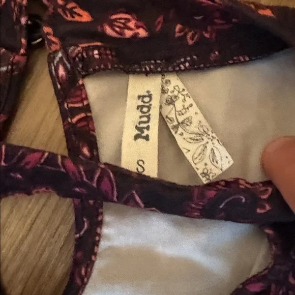 🥭 (4 for $15) MUDD Black and Pink Floral Dress - Picture 5 of 6